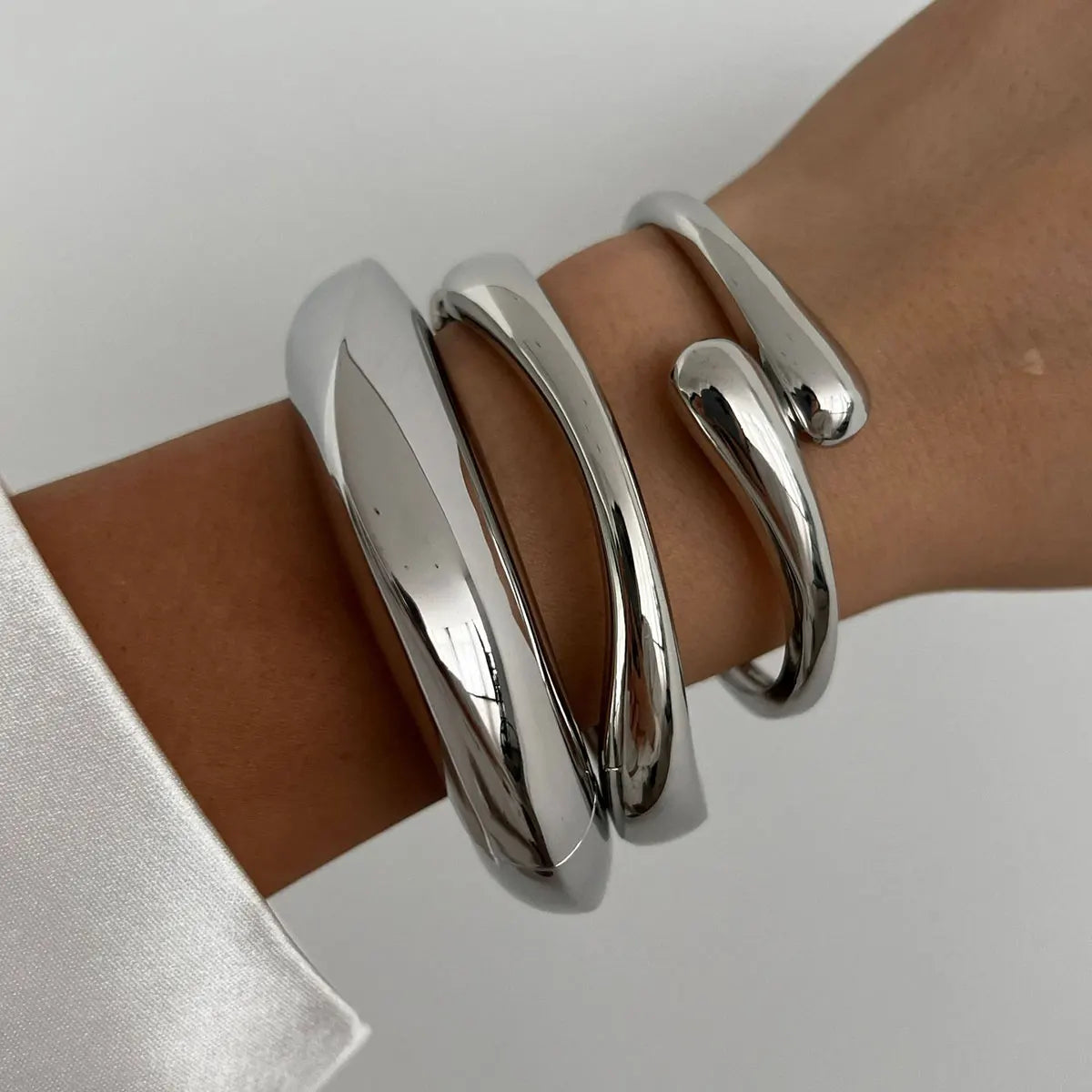 Glossy Gold Color Bracelet Bangles Women Jewelry