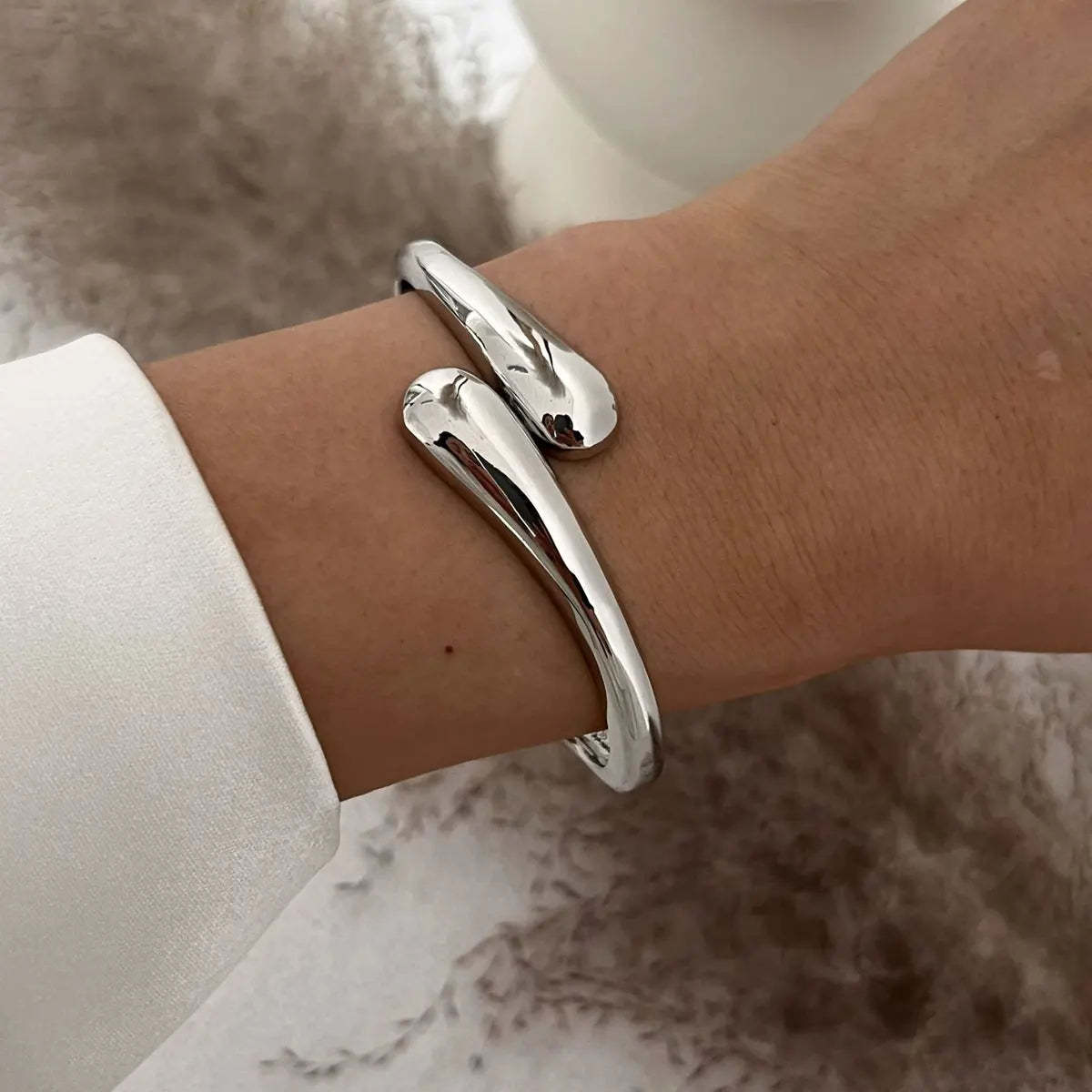 Glossy Gold Color Bracelet Bangles Women Jewelry